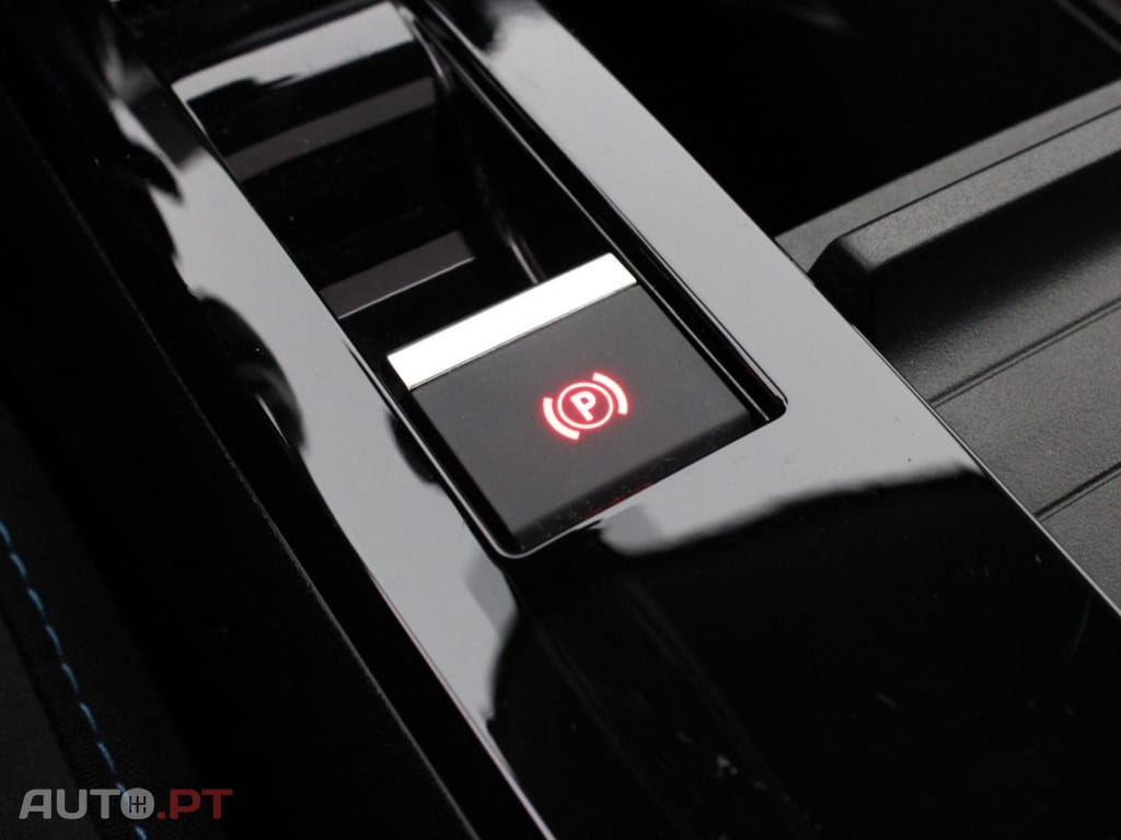 Citroen C4 X 1.2 PURETECH MAX