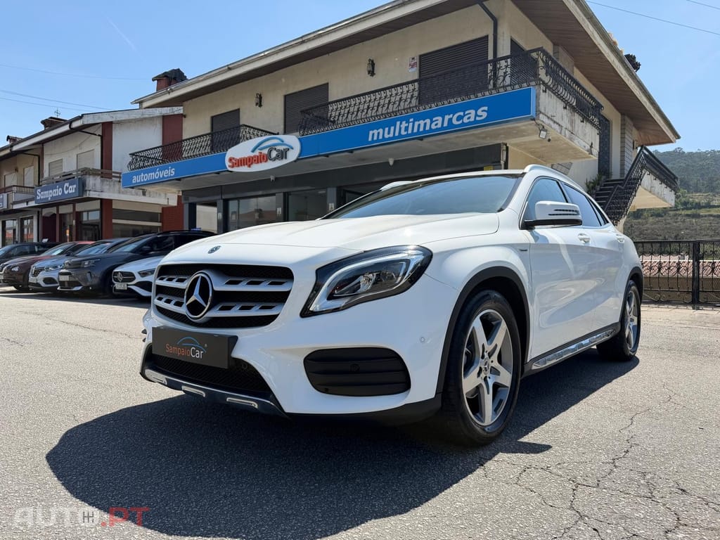 Mercedes-Benz GLA 180 AMG Line