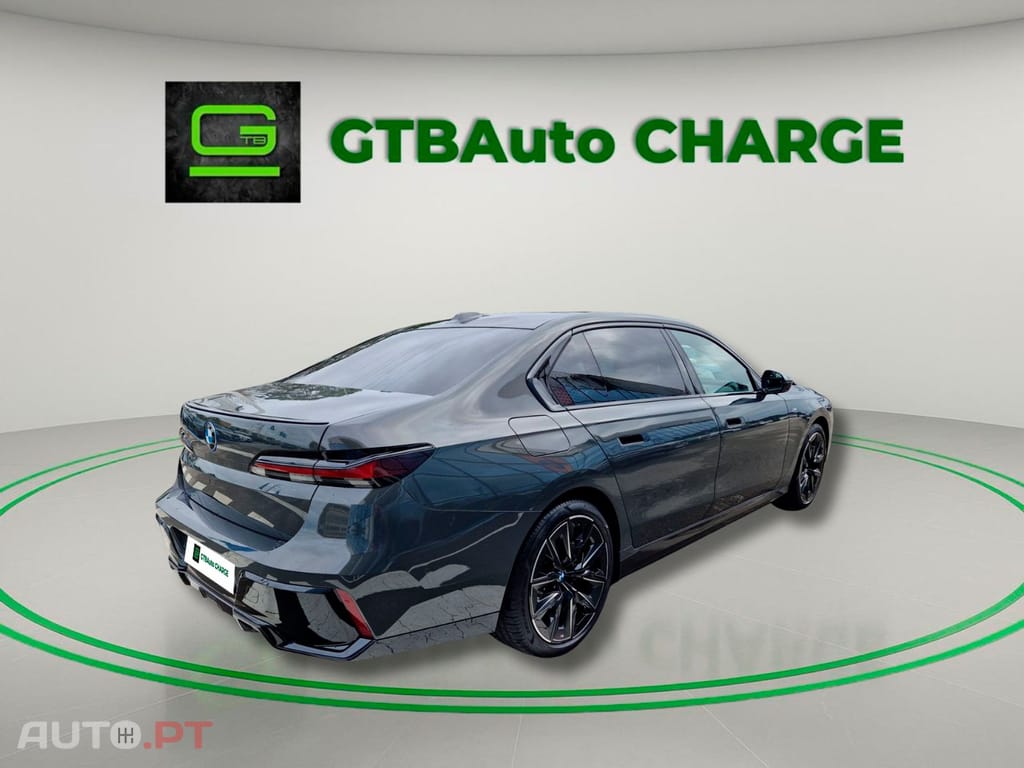 BMW i7 I.V.A DEDUTÍVEL eDrive50