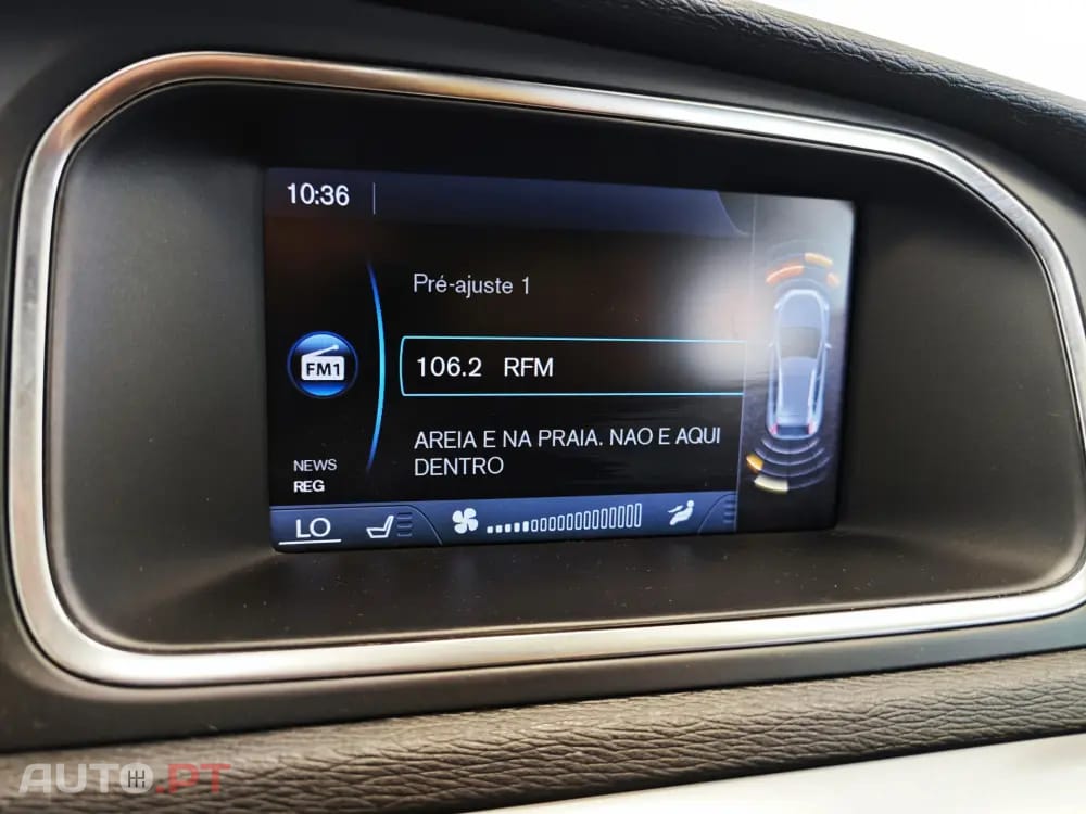 Volvo V40 Cross Country 1.6 D2 Momentum