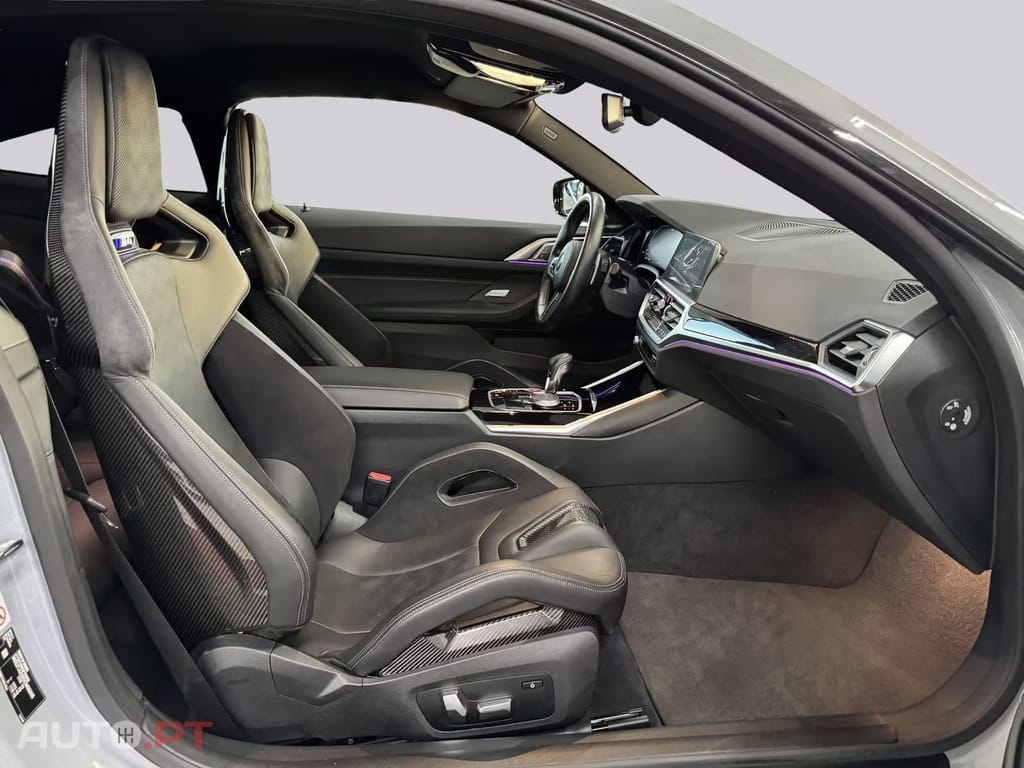 BMW M4 Carbon Schalensitze