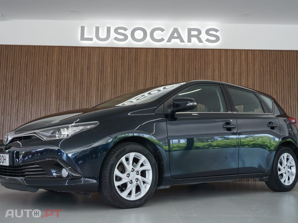 Toyota Auris 1.2 Turbo Design Edition