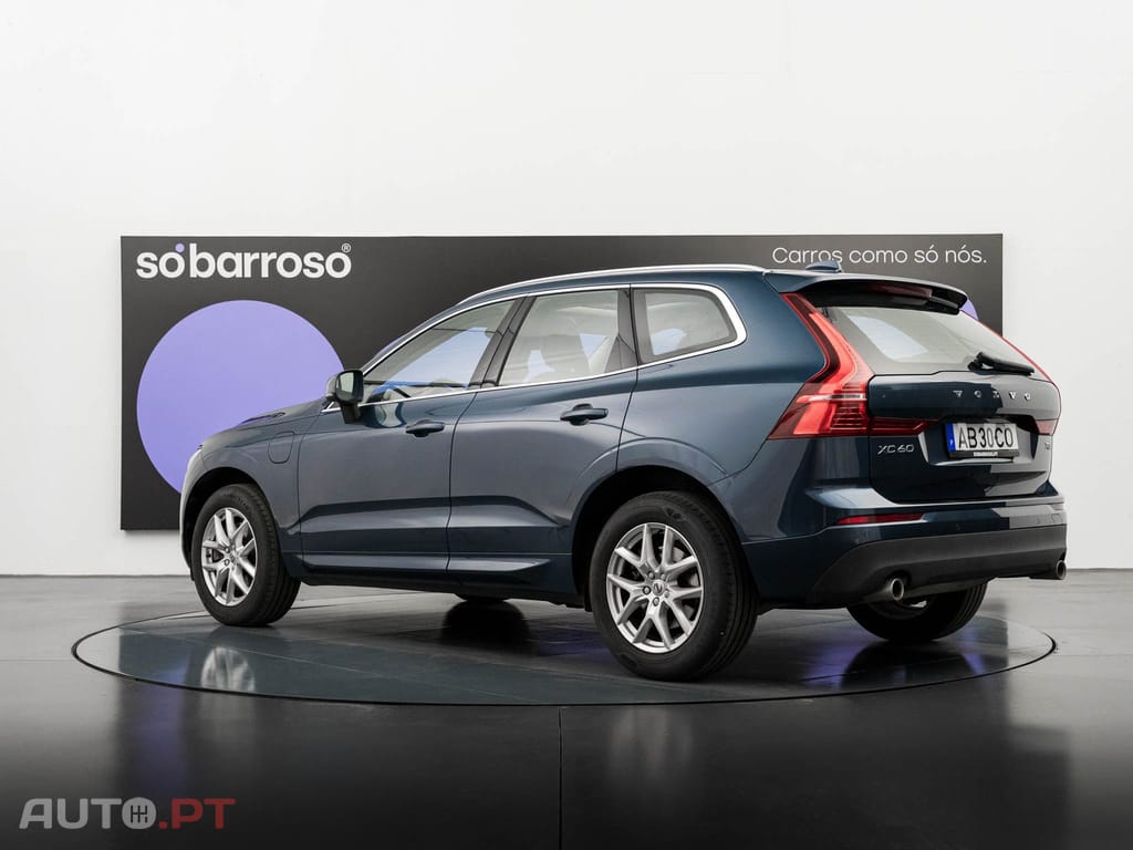 Volvo XC60 2.0 T8 PHEV Momentum Plus AWD