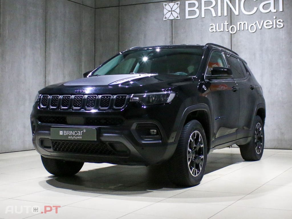 Jeep Compass 1.3 TG 4Xe Trailhawk