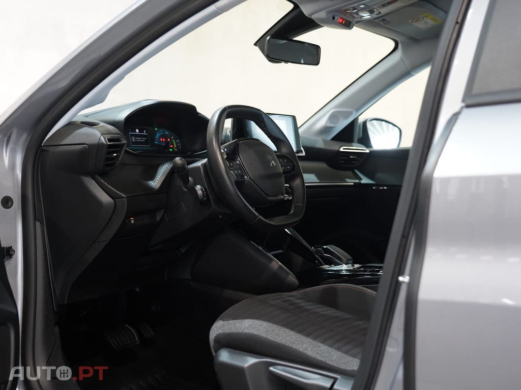 Peugeot E-208 50 kWh Active