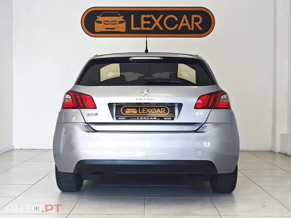 Peugeot 308 PureTech 130 EAT8 Allure Pack