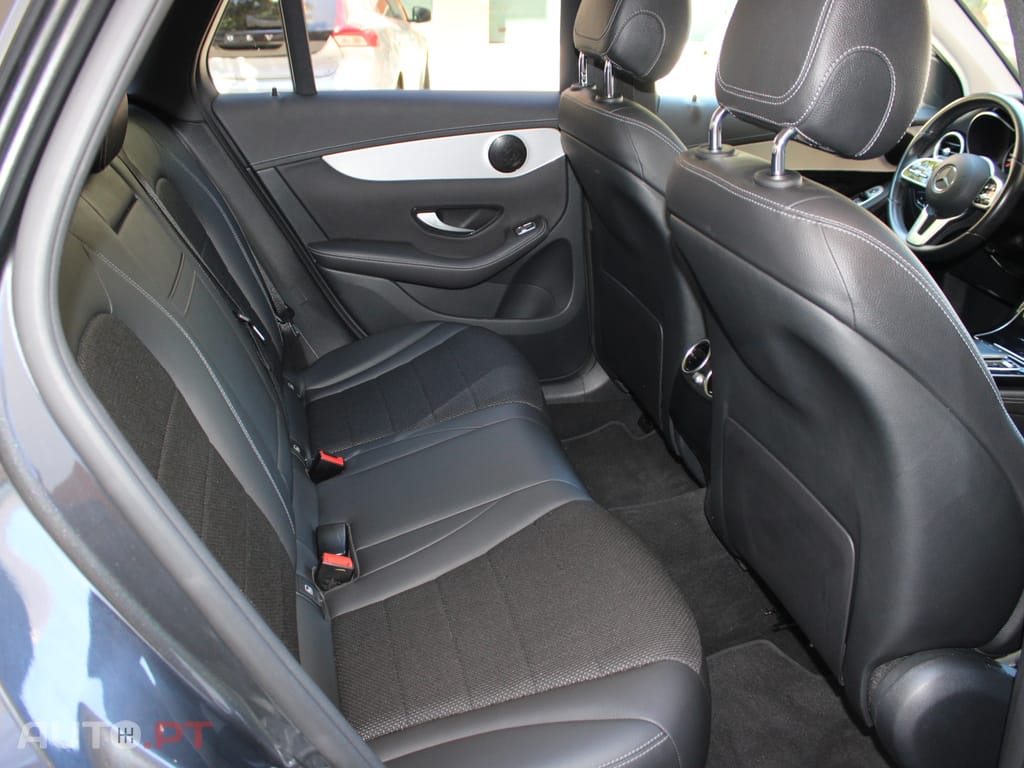 Mercedes-Benz GLC 300 e 4MATIC