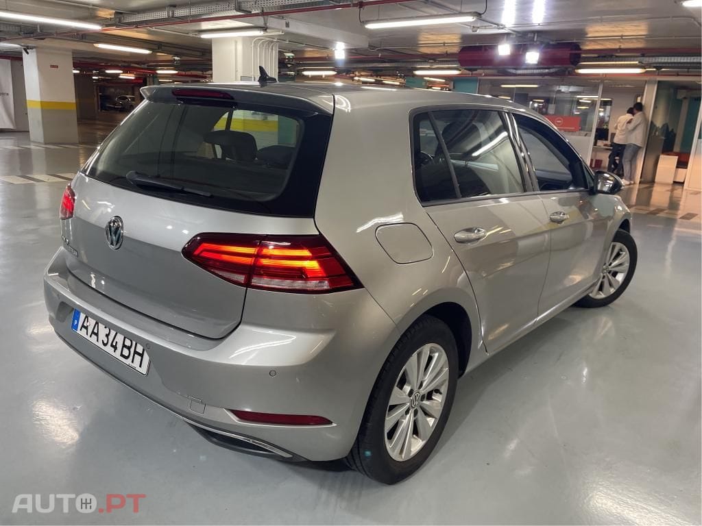 Volkswagen Golf 1.6 TDI Stream