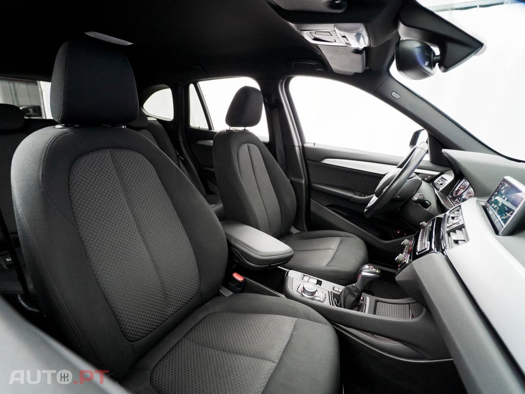 BMW X1 25 e xDrive Corporate Edition