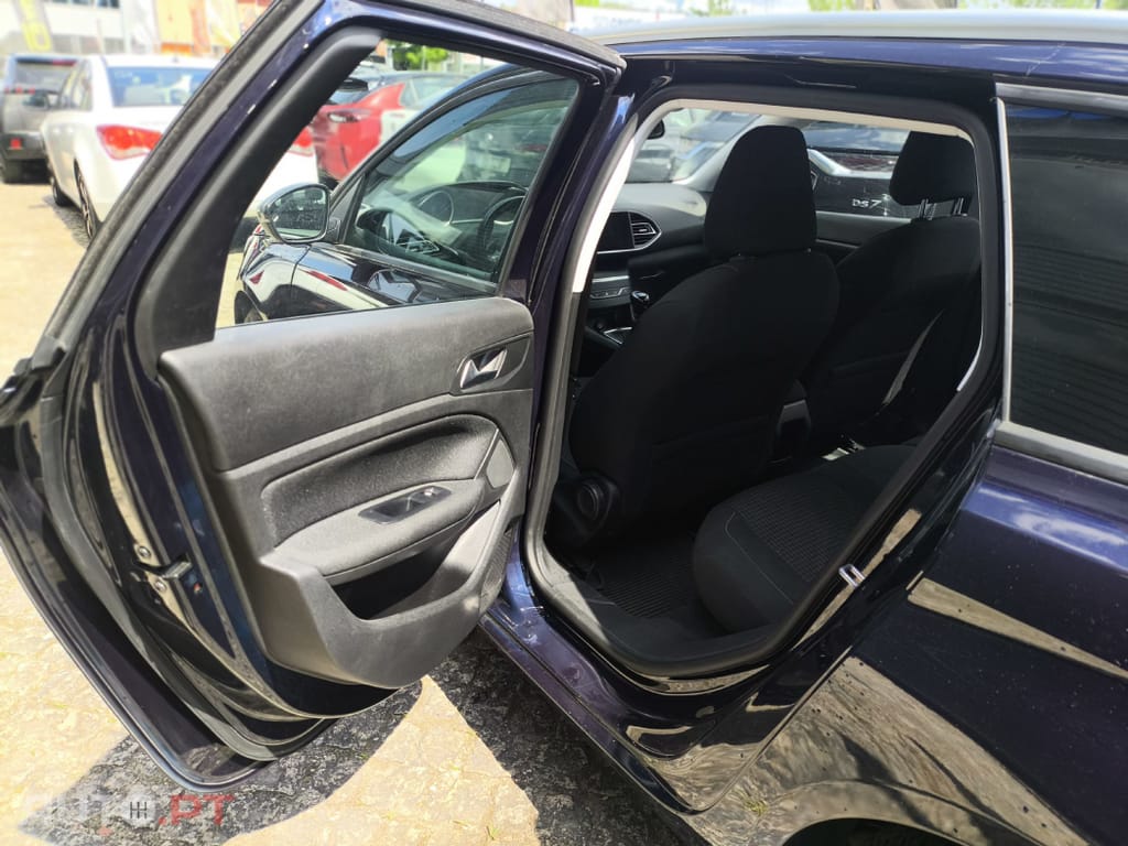 Peugeot 308 SW 1.2 Active Business