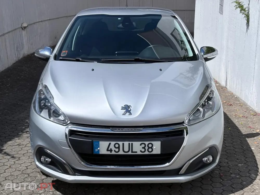 Peugeot 208 1.6 BlueHDi Style
