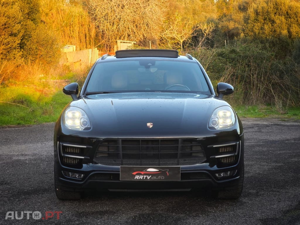 Porsche Macan Turbo PDK