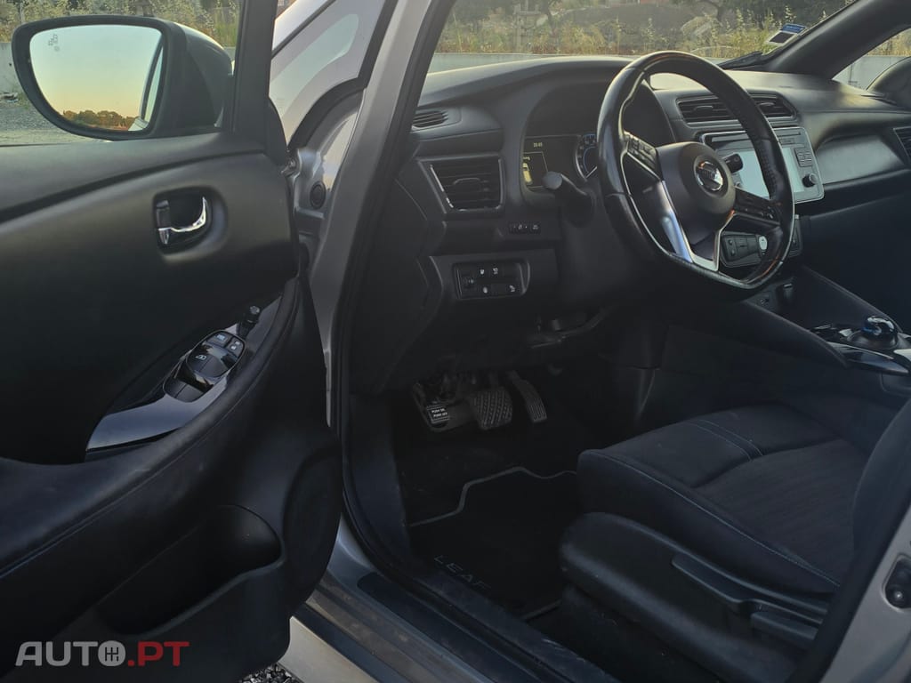 Nissan Leaf N-Connecta