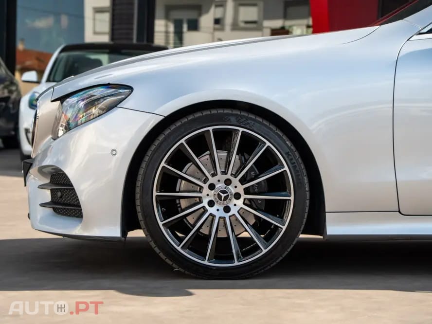 Mercedes-Benz E 220 d 4Matic 9G-TRONIC AMG Line
