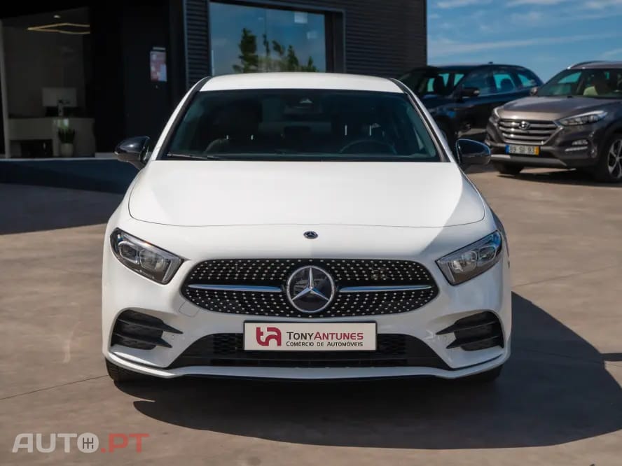 Mercedes-Benz A 250 e 8G-DCT AMG Line
