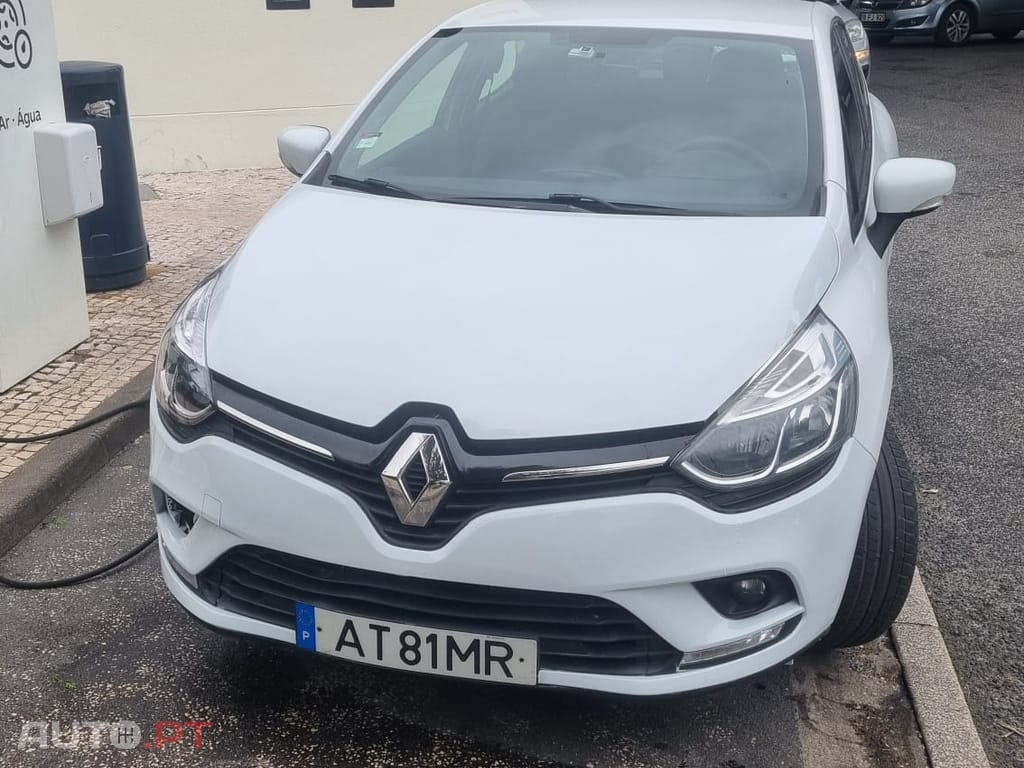 Renault Clio var
