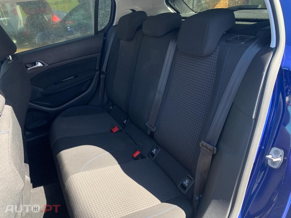 Peugeot 308 1.5 BlueHDi Style