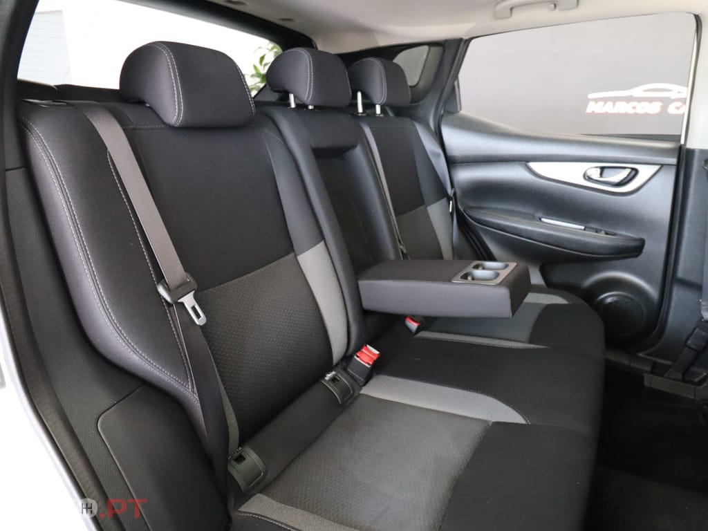 Nissan Qashqai 1.5 dCi Acenta C/Barras de Tejadilho