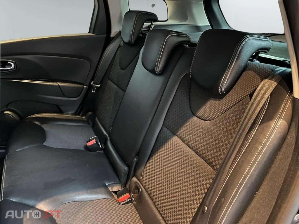 Renault Clio Sport Tourer Tce Limited 