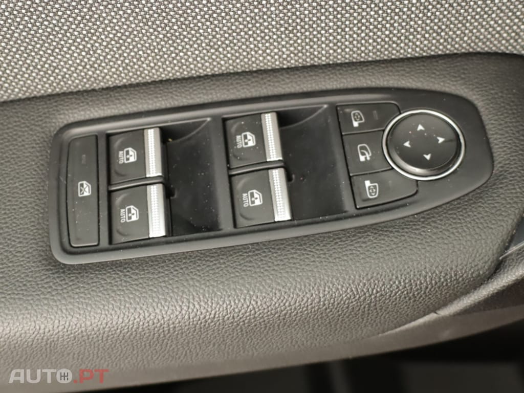 Renault Captur Captur 1.0 TCe Techno Bi-Fuel