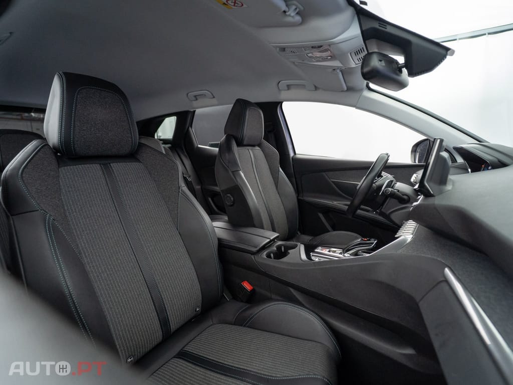 Peugeot 3008 1.5 BlueHDi Allure Pack EAT8
