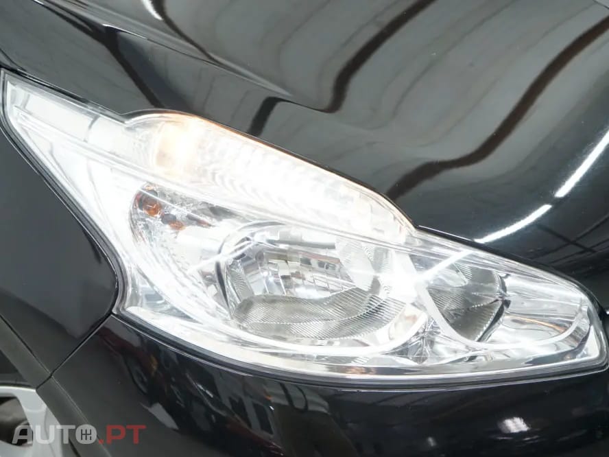Peugeot 208 1.2 PureTech Style
