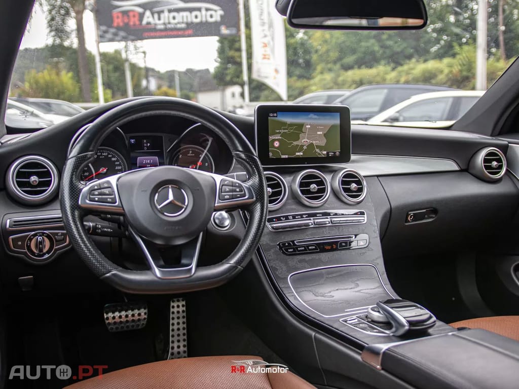 Mercedes-Benz C 220 D Coupé AMG Line 9G-Tronic