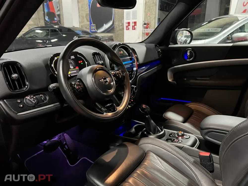 MINI Countryman Cooper SE ALL4 Mini Yours Auto