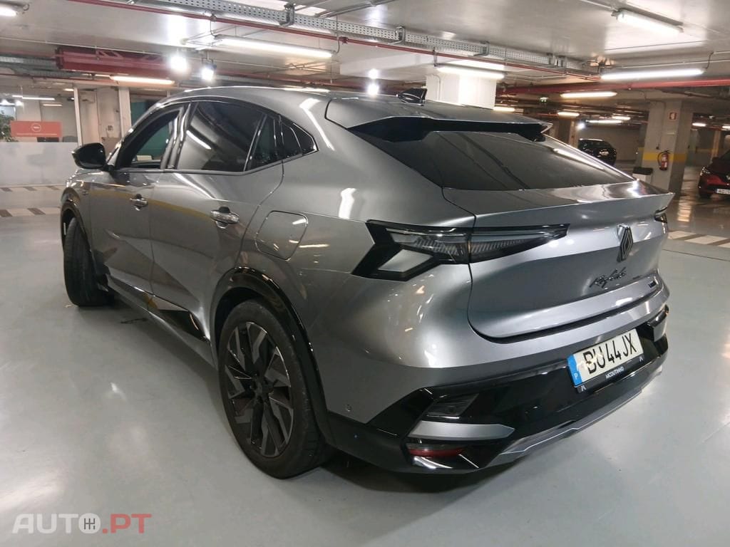 Renault Rafale 1.2 Hyper Hybrid E-Tech Esprit Alpine