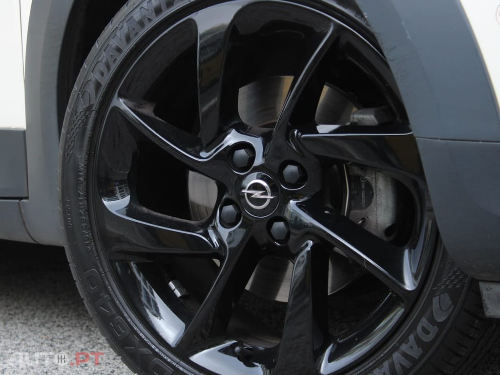 Opel Adam 1.0 T Rocks