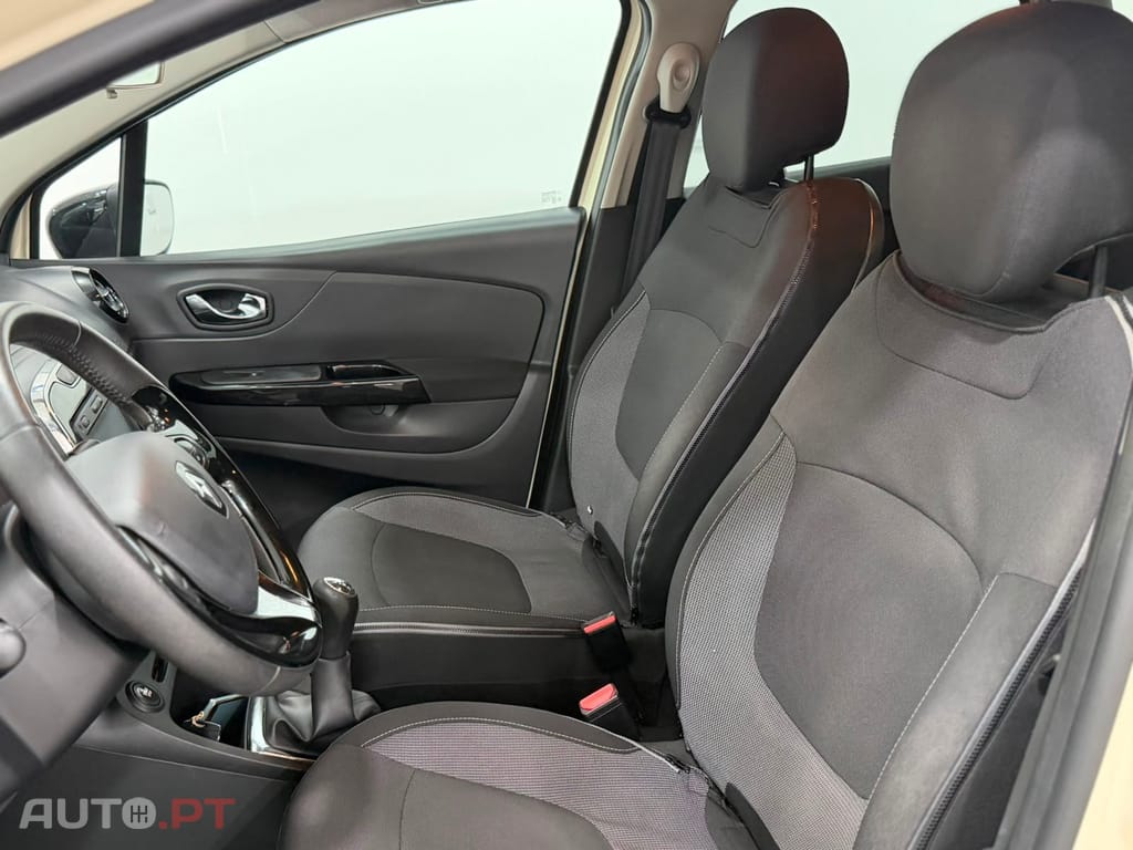 Renault Captur 0.9 TCE Exclusive