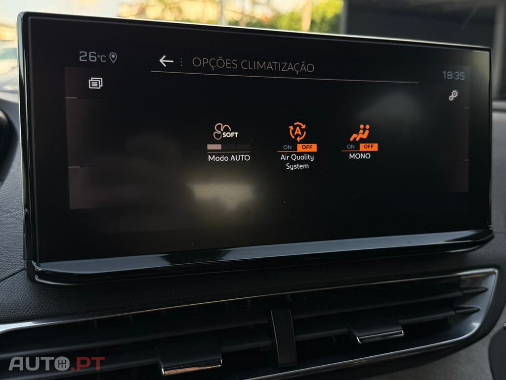 Peugeot 3008 1.5 BlueHDi GT EAT8
