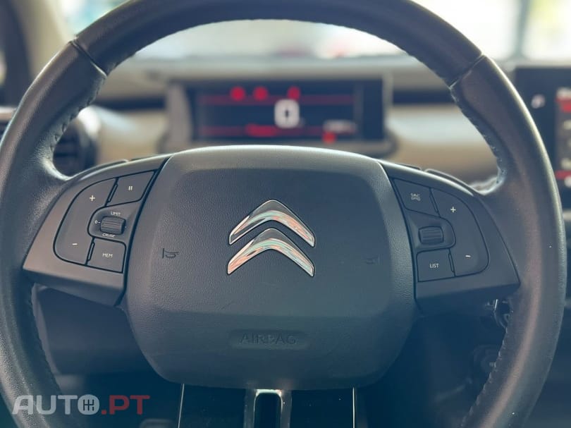 Citroen C4 Cactus 1.2 PureTech Shine