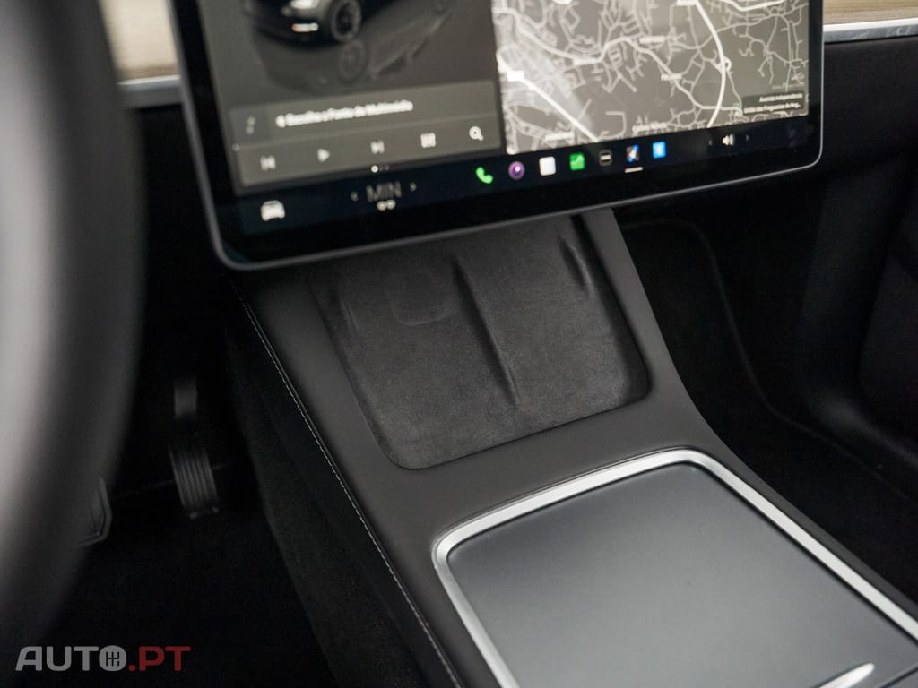 Tesla Model Y Long Range Tração Integral