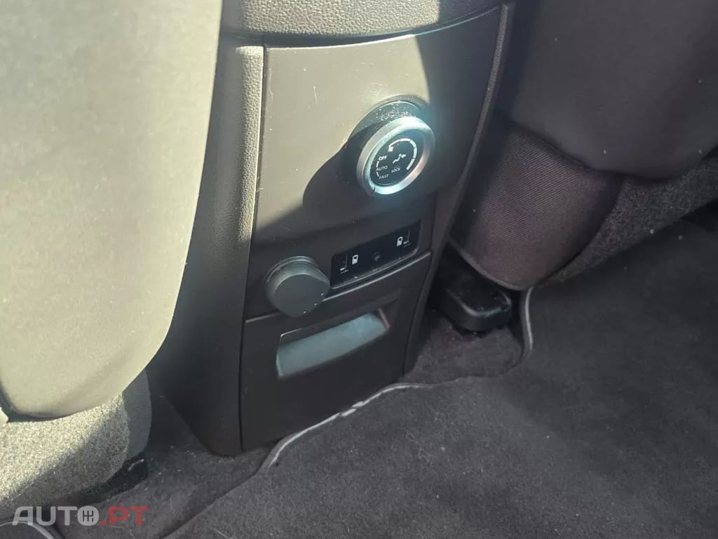 Renault Espace Energy dCi 160 EDC Initiale Paris