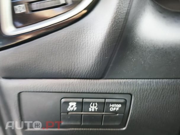 Mazda 3 1.5 Sky-G Evolve