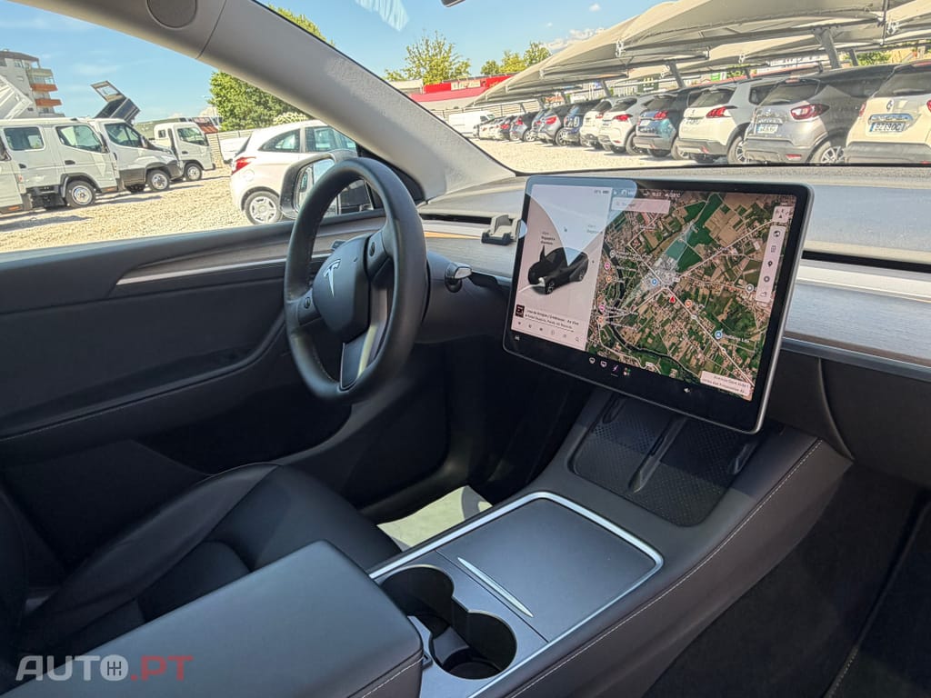 Tesla Model Y Long Range Tração Integral