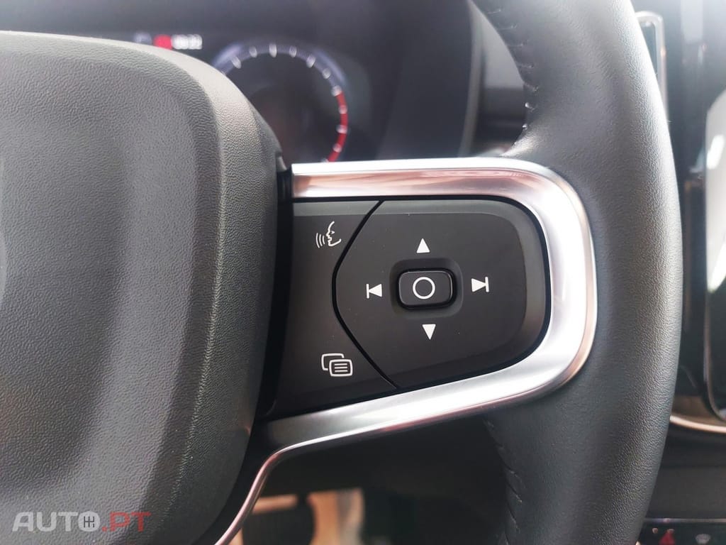 Volvo XC40 2.0 T5 Inscription