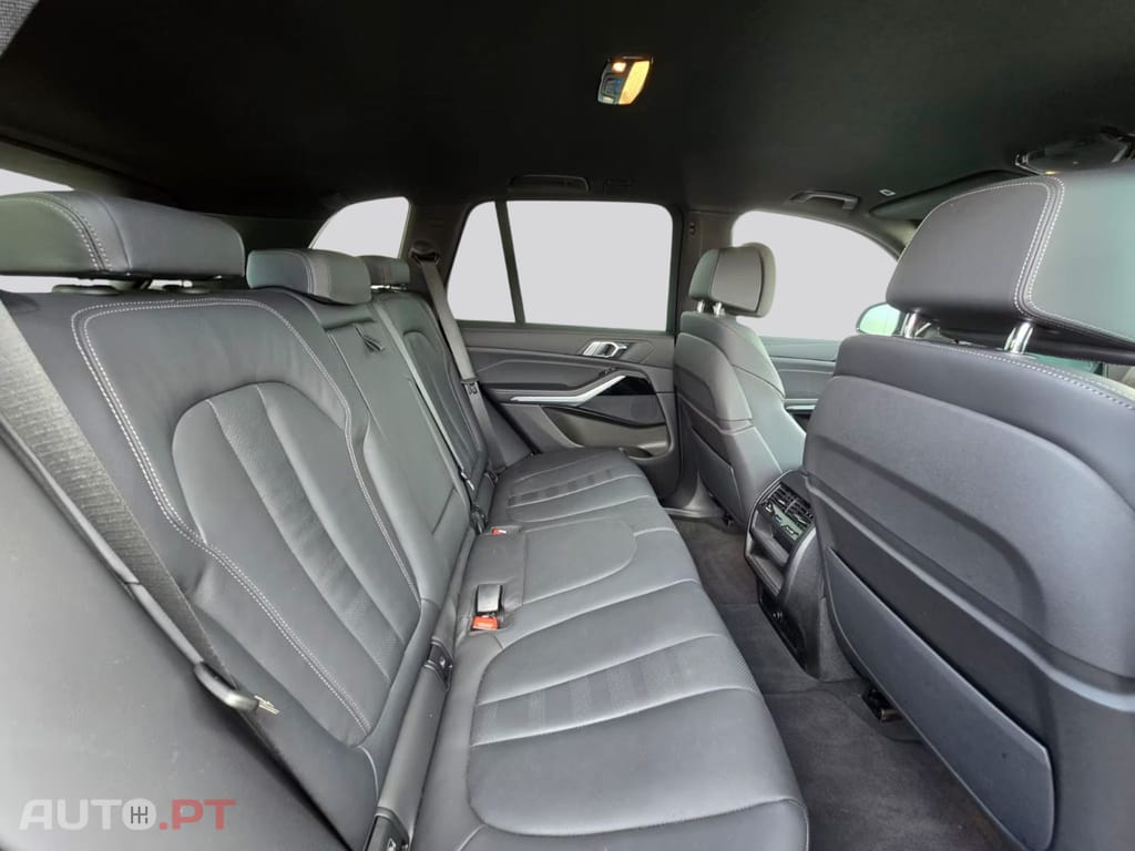 BMW X5 xDrive45e M Sport I.V.A DEDUTIVEL