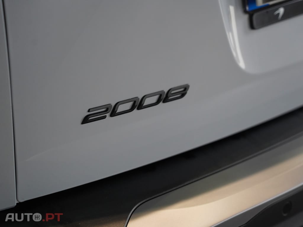 Peugeot 2008 1.2 PureTech Allure