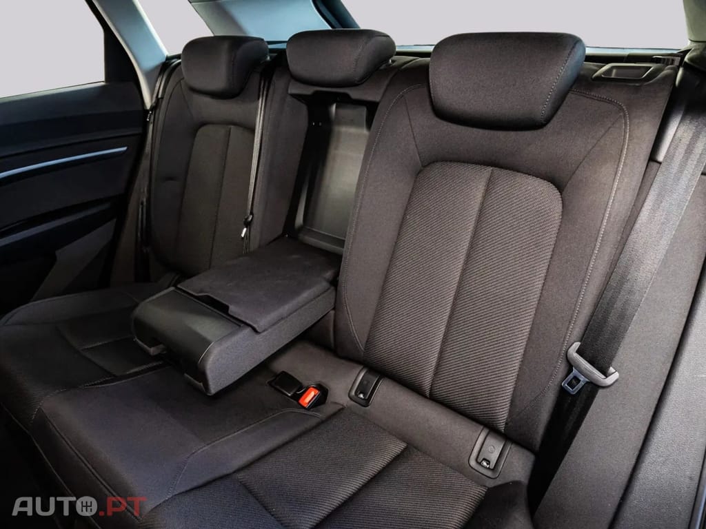 Audi E-Tron I.V.A DEDUTÍVEL 55 QUATTRO 21Z.