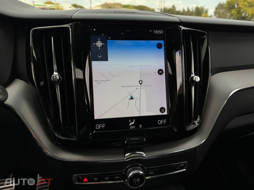 Volvo XC60 2.0 T8 PHEV R-Design Expression AWD