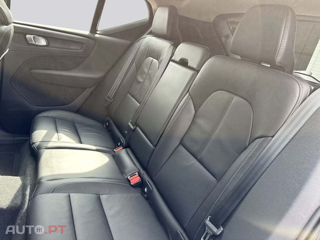 Volvo XC40 I.V.A DEDUTIVEL T4 Recharge Inscription