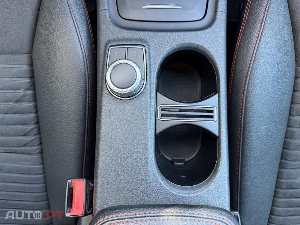 Mercedes-Benz GLA 180 d AMG Line