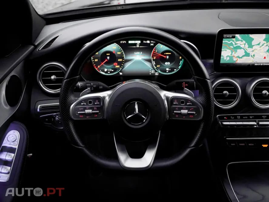 Mercedes-Benz C 300 Outro