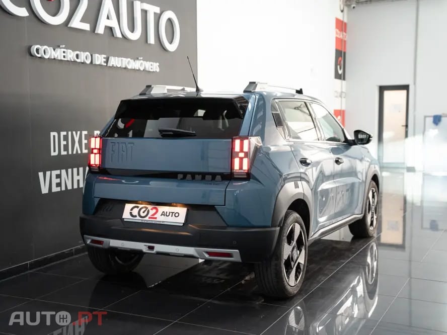 Fiat Grande Panda 1.2 Hybrid La Prima eDCT