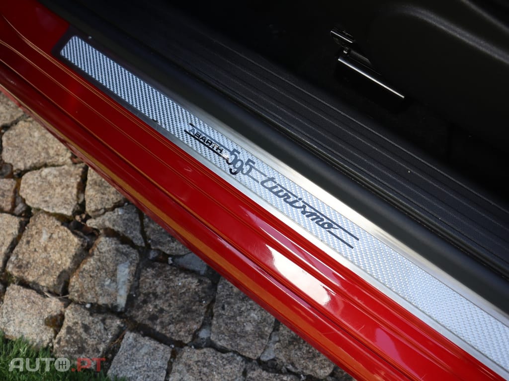 Abarth 500C 1.4 T-Jet Turismo