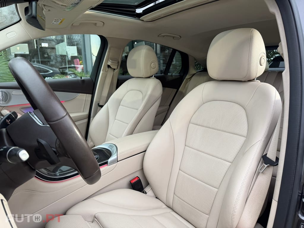 Mercedes-Benz GLC 300 e Coupé 4Matic