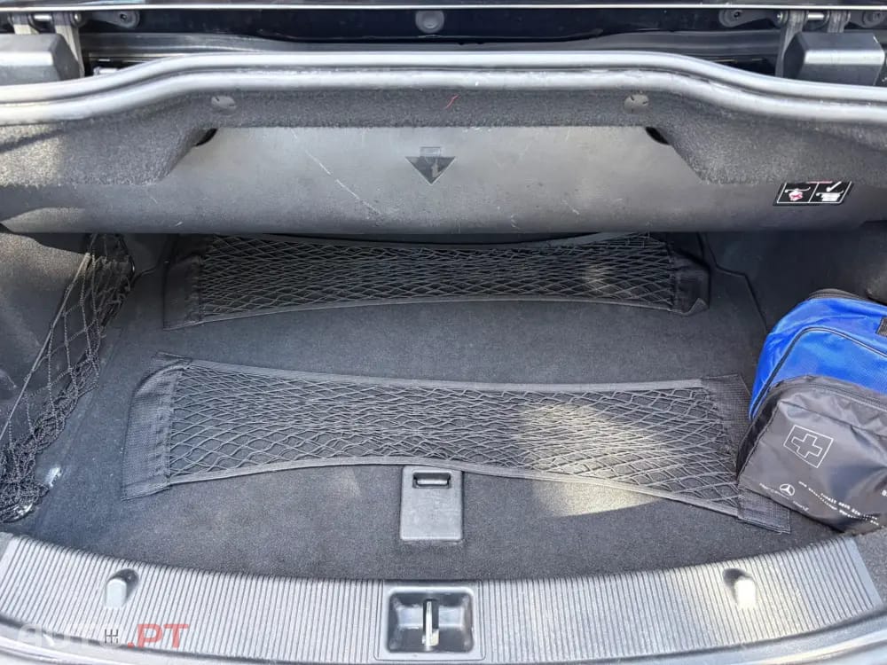 Mercedes-Benz E 350 CGi Avantgarde BlueEfficiency Auto