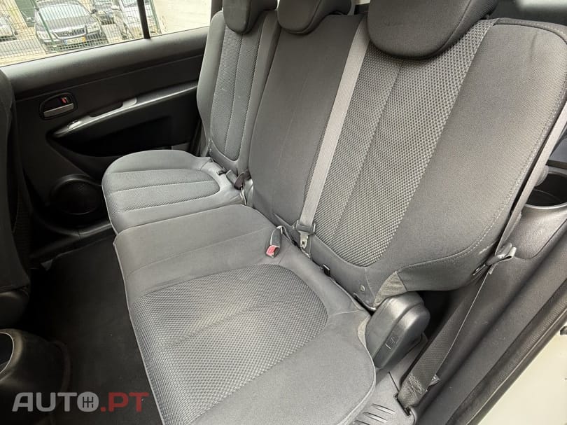 Kia Carens 2.0 CRDi LX